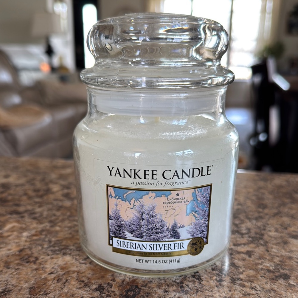 Yankee Candle Siberian Silver Fir